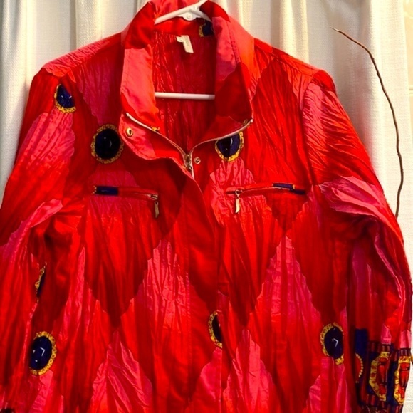 Women’s Lindi Multicolor Pleated 100% Polyester Full Zip Red & Pink Jacket M - Picture 2 of 9